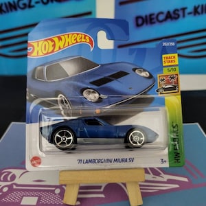 Hotwheels 71 lamborghini miura sv azul