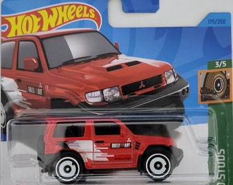 Hotwheels mitsubishi pajero evolution