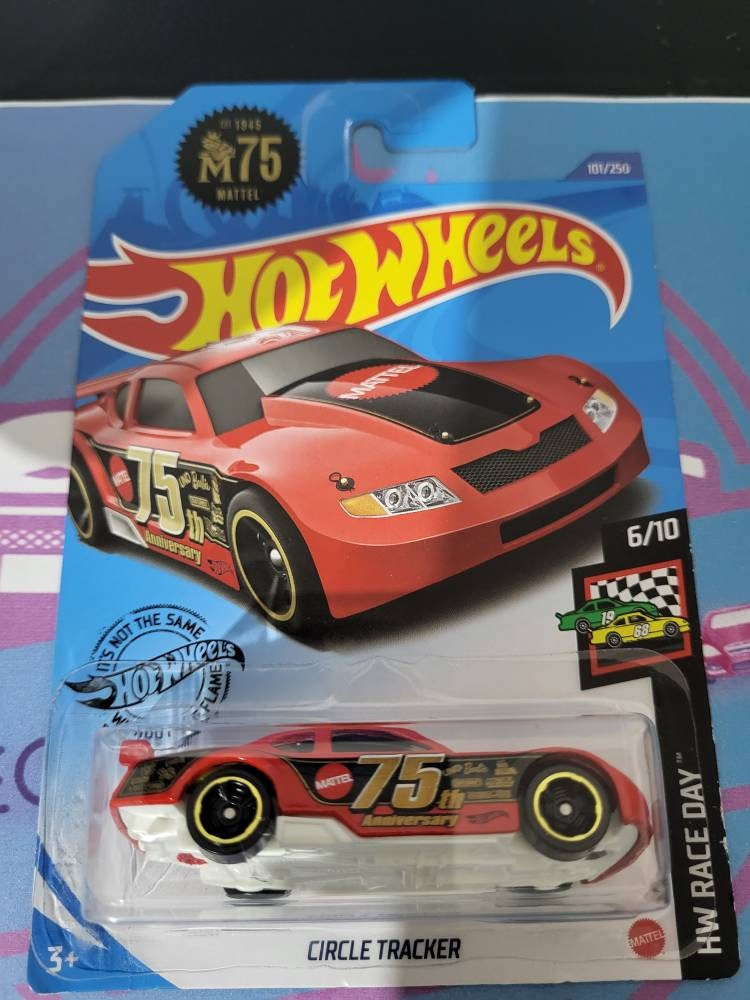 Amazon.com: Hot Wheels Circle Tracker, HW Racing '10 2/10