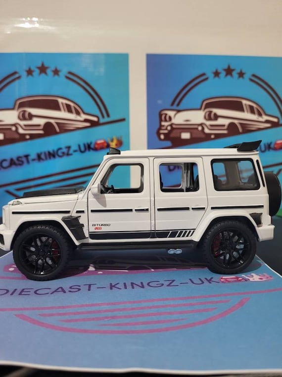 Brabus 800 4x4 SUV Diecast Model Car 1:24 - Mercedes-benz G65 AMG