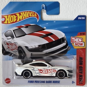 Hotwheels Ford Mustang dark horse