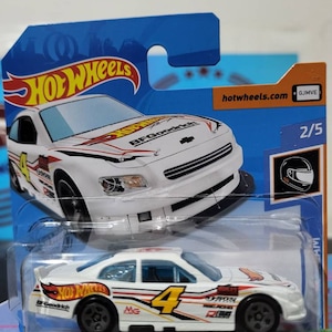 Hotwheels Chevrolet impala 2010