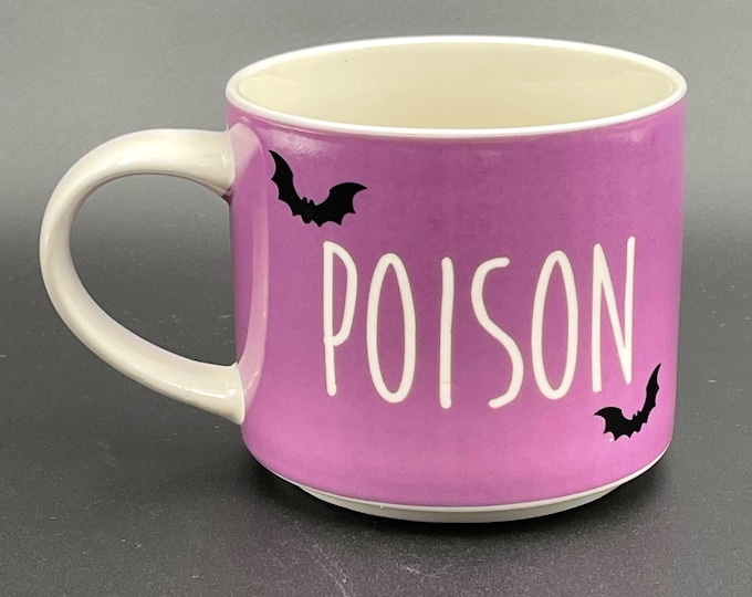 COCO & LOLA Poison Purple Bats Large Coffee/Tea Mug