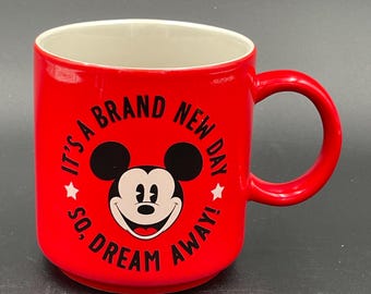 Hallmark Disney Mickey Mouse 16oz Red Coffee/Tea Mug