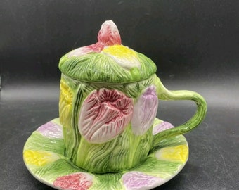 Hand Painted Lillies Coffee/Tea Cup With Cover Taiwan Vintage