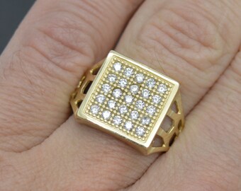 Anello Uomo 10k Oro Giallo Massiccio 17mm Con Zirconi Cerchio Ghiacciato - Taglia 9, Stile Band