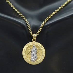 10k Yellow Solid Gold Shiny Our Lady Guadalupe Round Pendant Necklace 17mm 1.8gr