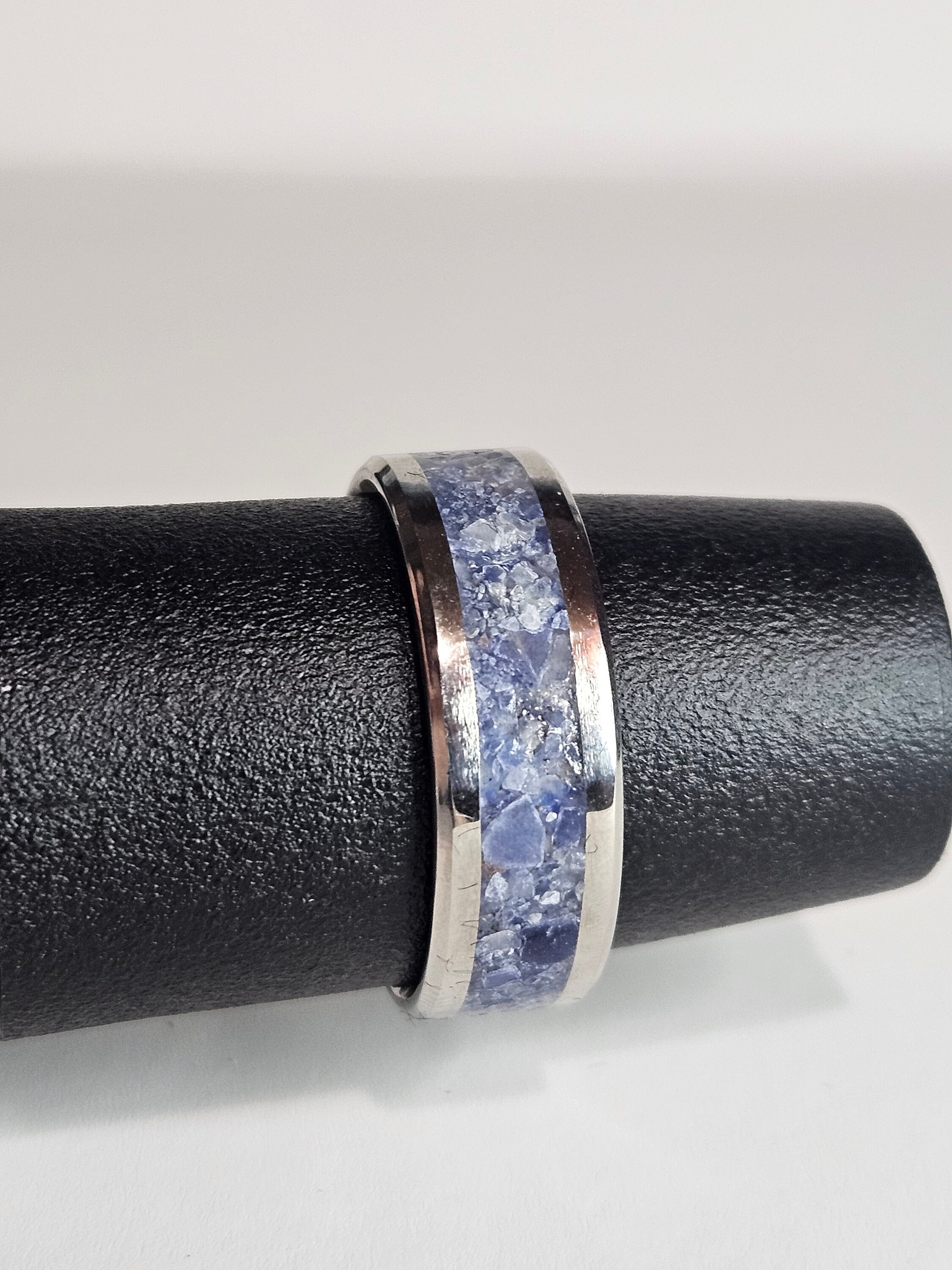 Crushed Fluorescent Sodalite in Stainless Steel Inlay Ring U.V ...