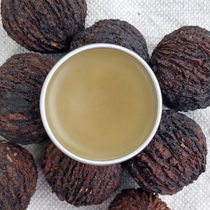 Black Walnut Hull Salve with Tea Tree & Patchouli - Herbal Foot and Toenail Ointment for Athletes and Carpenters - Fungus Ninja Balm