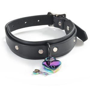 Rainbow Heart Lock Choker Black Leather Gothic Collar Iridescent Lock Adjustable Pastel Goth Choker Alternative Fashion