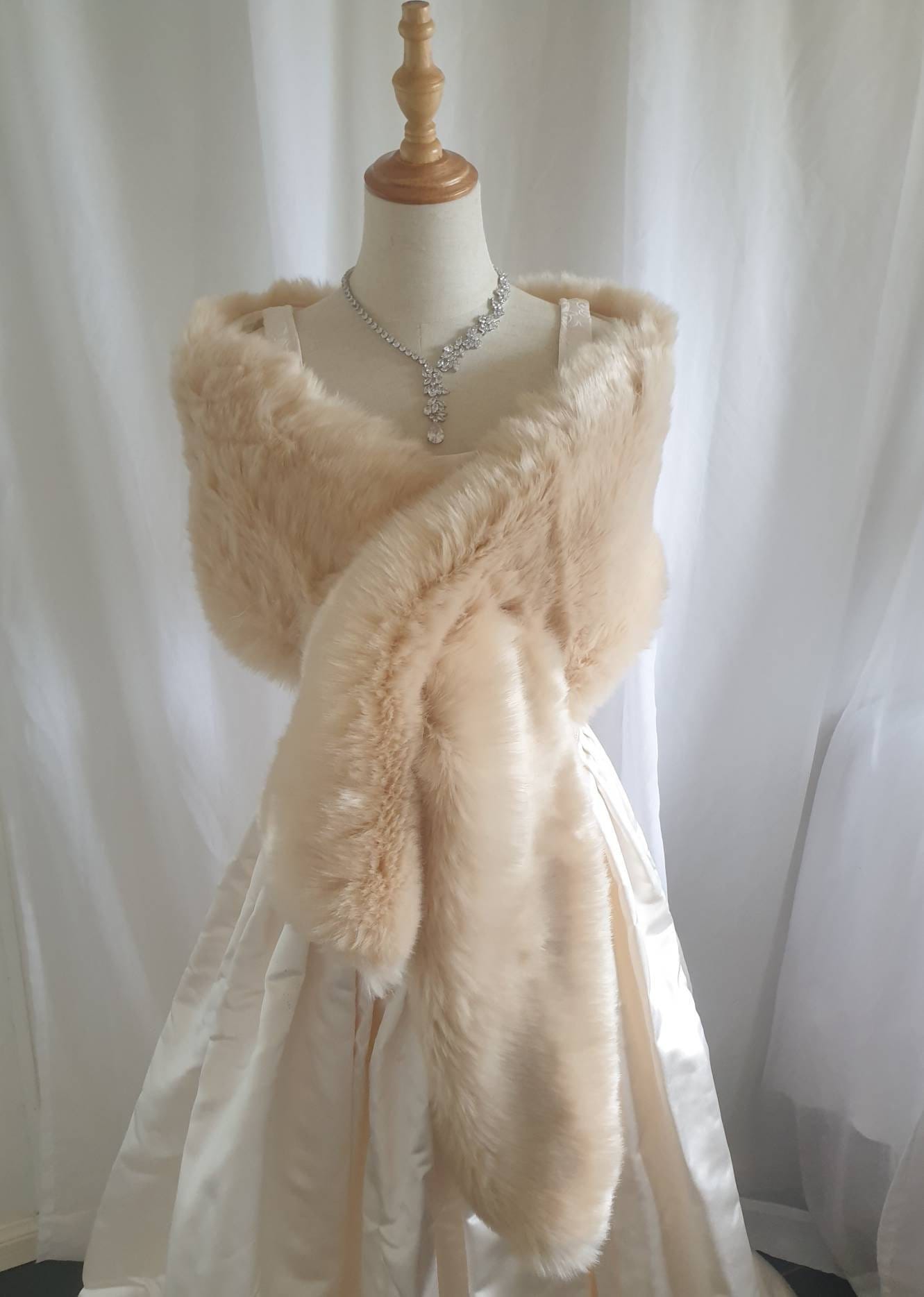 LARGE Champagne Faux Fur Bridal Wrap for bride/bridal party
