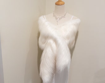 LARGE Ivory white  Faux Fur Bridal Wrap, Wedding Bridal Wrap, Wedding Bolero, Fur Wrap