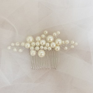 Abby Silver Pearl Hochzeit Haarkamm Hochzeit Kamm Perlen Haarkamm weiße Perle Hochzeit Accessoires Braut Haarschmuck Haarnadel