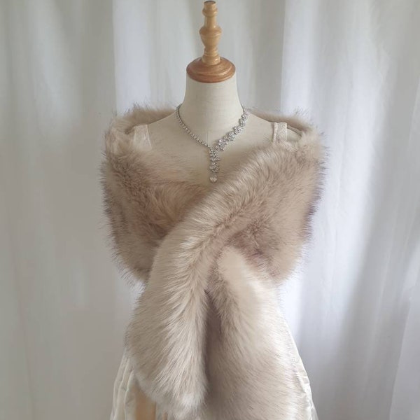 MEDIUM Beige with brown tips Faux Fur Bridal Wrap, Fur Shawl, Bridal Shawl, Wedding Bridal Wrap, Wedding Bolero, Fur Wrap, Wedding Shawl