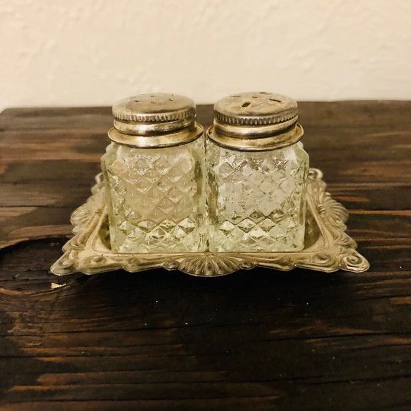 Silver Plated Antique Diamond Cut Miniature Salt and Pepper Shakers on Tray