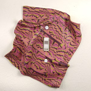 Light Switch Plate Cover, single toggle, handmade, plastic, one-of-a-kind, purple, pink, flame-stitch, windswept, 3-dimensional, artistic
