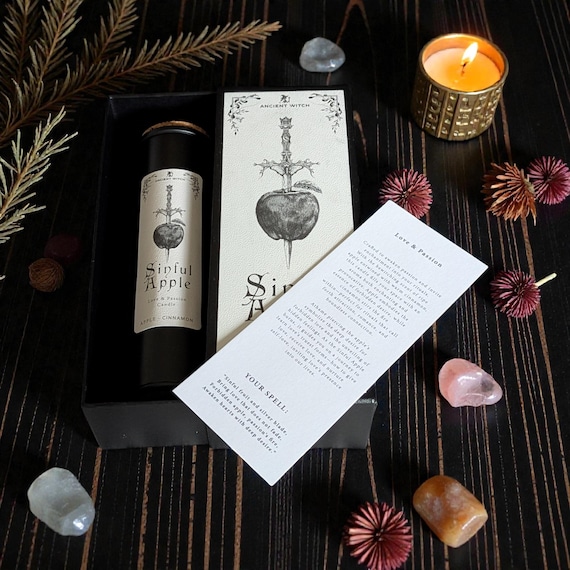 Sinful Apple Ritual Candle - Love
