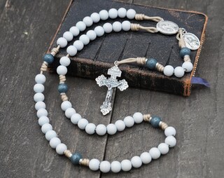 Rosario Cattolico Colorato Con Perline In Argilla Polimerica 6mm - Medaglia Miracolosa E Crocifisso 5,1cm, Per Preghiera E Meditazione, Unico E Colorato
