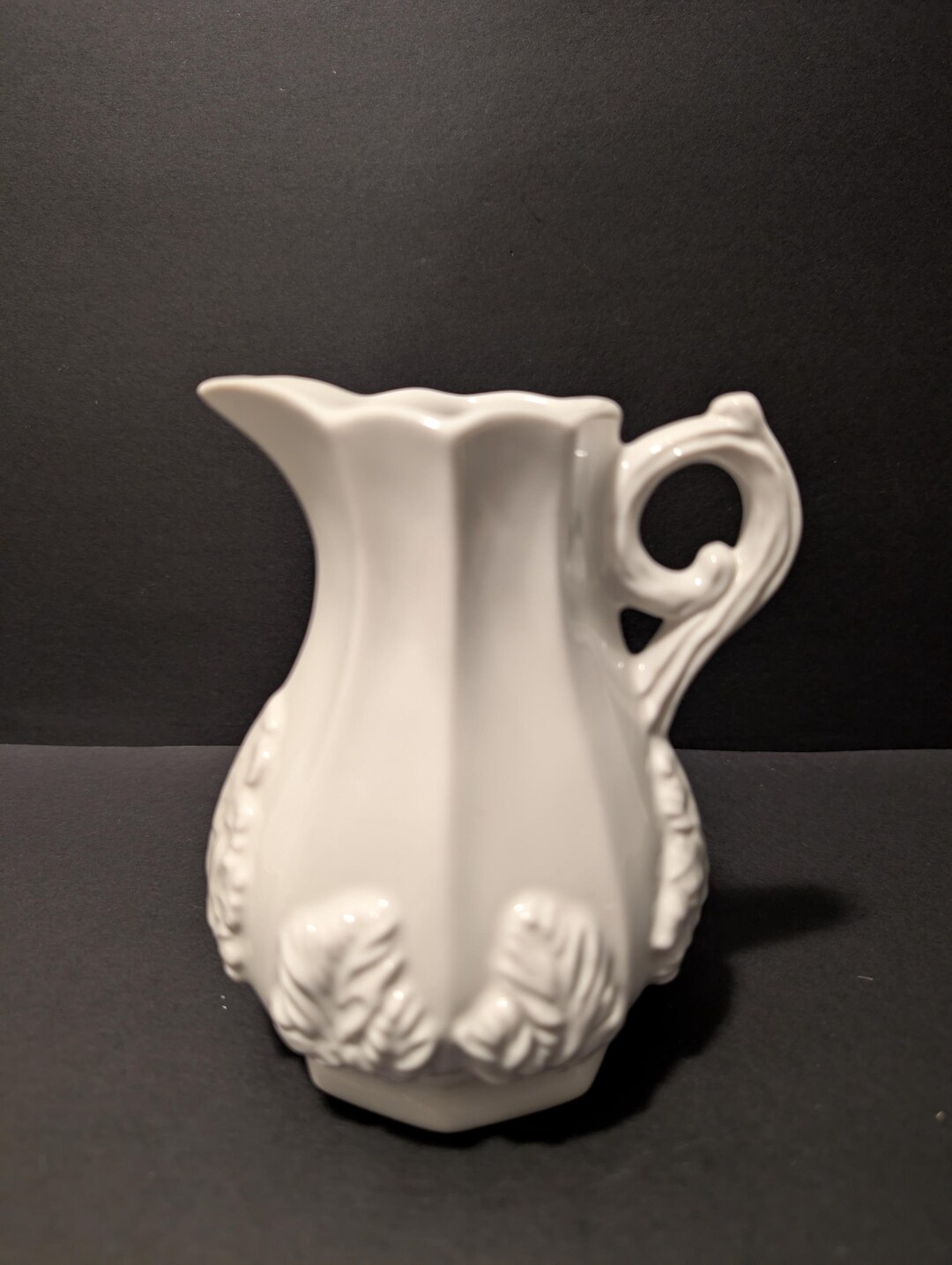 Red Cliff Ironstone Pitchernull