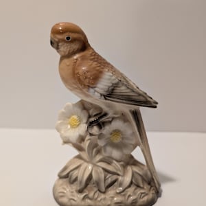 Parakeet Figurine