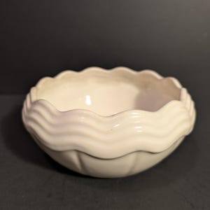 McCoy Ridged Planter