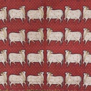 Handpainted Pichwai Cow Painting on Cotton Cloth - Traditional Indian Art immagine 4