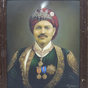 Vintage Indian King Oil Painting: Rajasthani Maharaja Portrait (18x21)