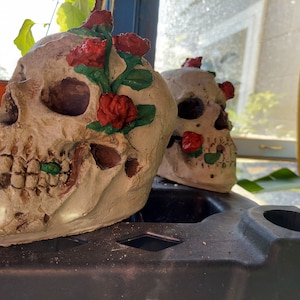 Flower Skull Pot/Container/Planter, Concrete Handmade and Unique