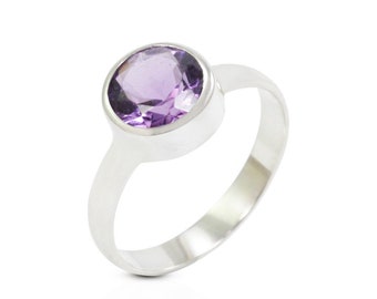Silvershake Bezel Set Amethyst Ring - 1.15ct Natural Purple Amethyst, White Gold Plated 925 Sterling Silver Zigzag Bubble Ring