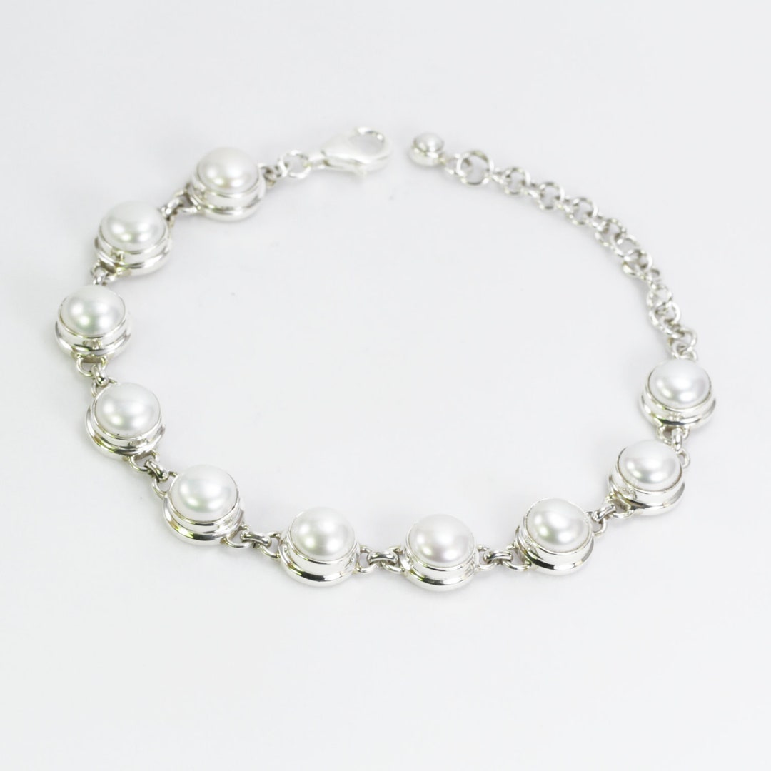Set of 8 Pearl Bracelets, Sterling Silver, 8 Bridesmaid