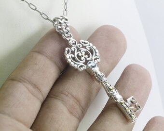 ネックレス・ペンダント JLORIA KEY PENDANT Silver 925 Beautiful 925 Sterling Silver Key Necklace Pendant With