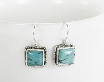 Boucles d'oreilles carrées turquoise en argent sterling 925 ornées d'un bord en corde