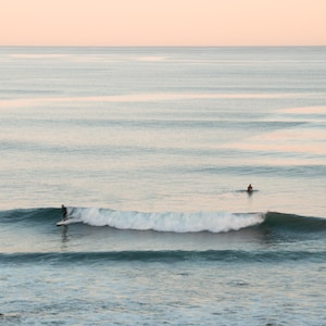 Fine Art Surf Druck - Meereswellen Minimalist Surfen Strand Haus Fine Art Fotografie Wand Dekoration