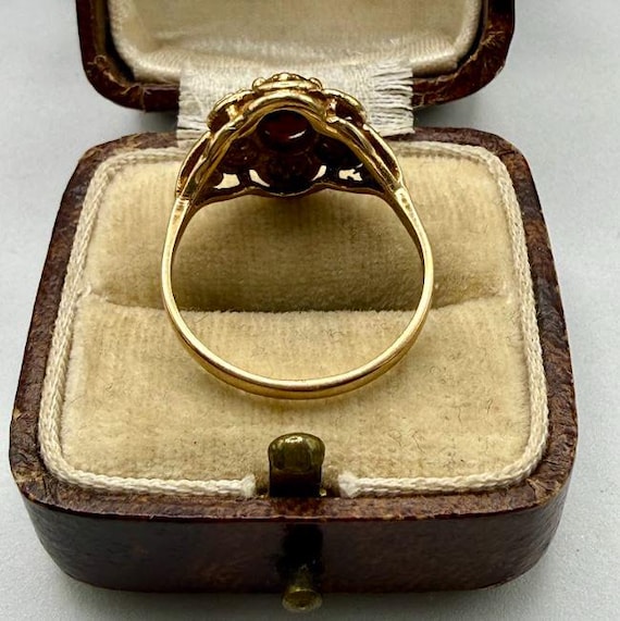 Vintage Solid 9k Yellow Gold Garnet Statement Rin… - image 6