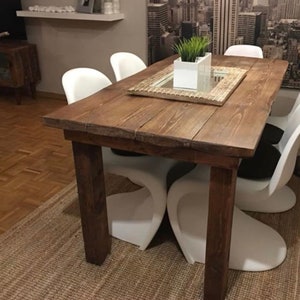 100% handgemaakte massief houten eettafel!