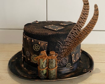 12 x Steampunk Top Hat Birthday Personalised Party InvitationsH1303 
