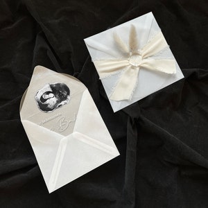 Pregnancy Announcement | personalized text | Acrylic disc in envelope with ribbon and seal