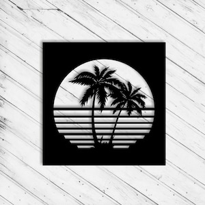 Puede incluir: Silueta en blanco y negro de dos palmeras con una puesta de sol detrás de ellas. La puesta de sol se representa con un círculo y líneas horizontales.