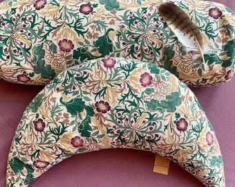 Yogakissen - Stillkissen in Mondform, gefüllt mit Bio-Dinkelspelzen