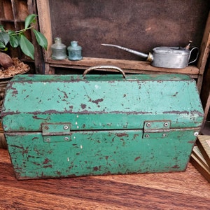 Vintage Industrial Toolbox, Rustic Storage Box, Old Green Toolbox image 4