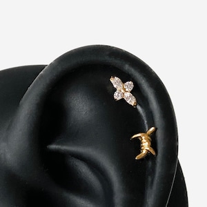 16G Titanium Gold Leaf Cartilage Flat Back stud, Nose stud, Internally Threaded conch earring, Cartilage flat stud, Helix earring, Tragus