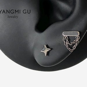16G Titanium Diamond Sparkle Cartilage Flat Back stud, Nose stud, Internally Threaded conch earring, Cartilage stud, Helix earring, Tragus