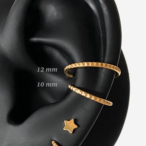 16G Titanium Spike Gold Clicker hoop, Nose ring, Silver clicker ring, Conch clicker, Helix hoop earring, Cartilage Hinged Hoop, Nose clicker