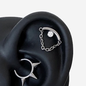 16G Titanium Eye Curve Chain Drop Flat Back stud, Internally Threaded conch earring, Cartilage piercing, Helix earring, Tragus, Piercing