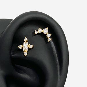 16G Curve Dot Antique Flat Back stud, Nose stud, Internally Threaded conch earring, Cartilage piercing, Helix earring, Tragus, Piercing