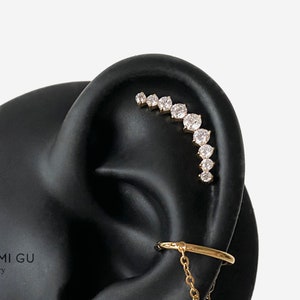 16G Titanium Curve Dots Internally Threaded Cartilage Labret, Conch earring, Tiny stud, Flat back stud, Helix, Tragus, Minimalist stud