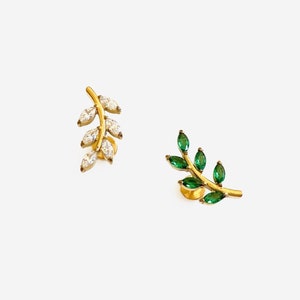 16G Titanium Leaf Gold Internally Threaded Flat Back stud, Conch earring, Cartilage flat back, Helix stud, Tragus stud, Minimalist stud