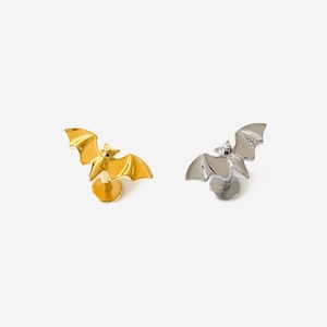 16G Titanium Bat Cartilage Flat Back stud, Nose stud, Internally Threaded conch earring, Cartilage flat stud, Helix earring, Tragus