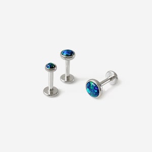 16G Green Blue Opal 3-5mm Internally Threaded Flat Back stud, Conch earring, Cartilage flat back, Helix Tragus stud, Nose stud, Minimalist