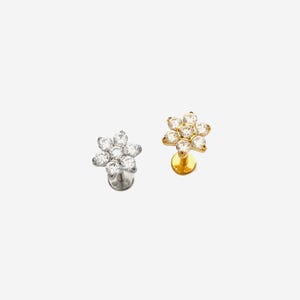 16G Titanium Flower Cartilage Flat Back stud, Nose stud, Internally Threaded conch earring, Cartilage piercing, Helix earring, Tragus stud